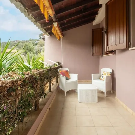 Family House 450m To The * Torre delle Stelle